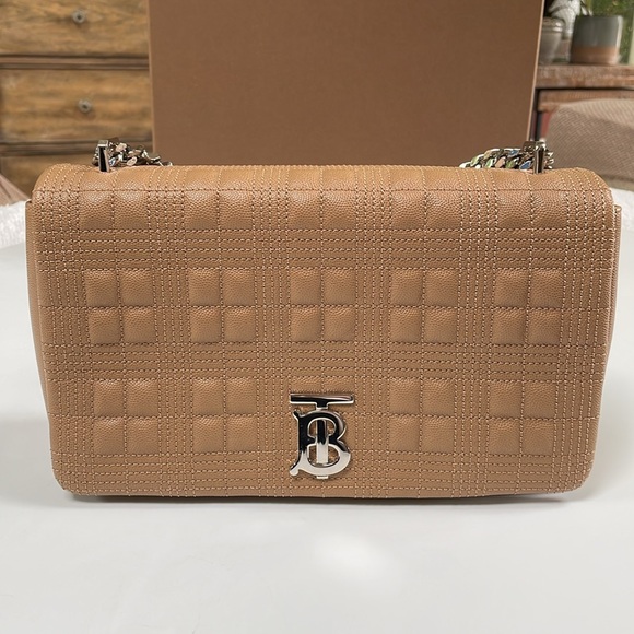 Burberry Lola bag - Picture 1 of 12